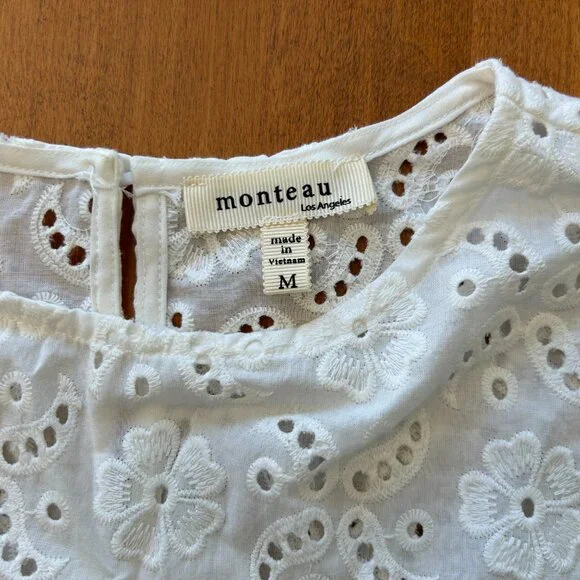 Monteau Size M - Picture 2 of 2